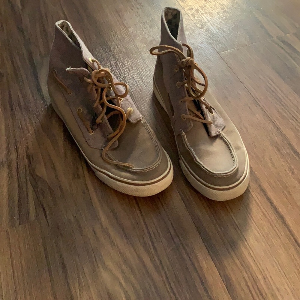 Women’s Sperry High Top Sneakers